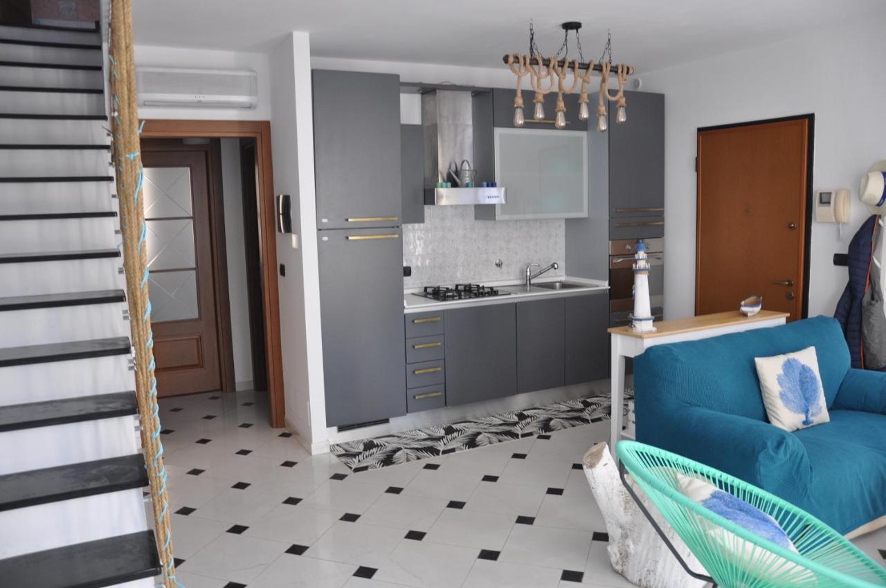 Appartamento Villa Rita A 100 M Dal Mare! Vallecrosia Extérieur photo