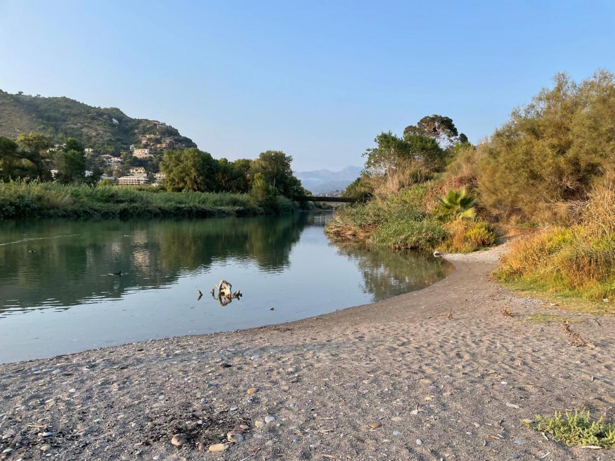 Appartamento Villa Rita A 100 M Dal Mare! Vallecrosia Extérieur photo